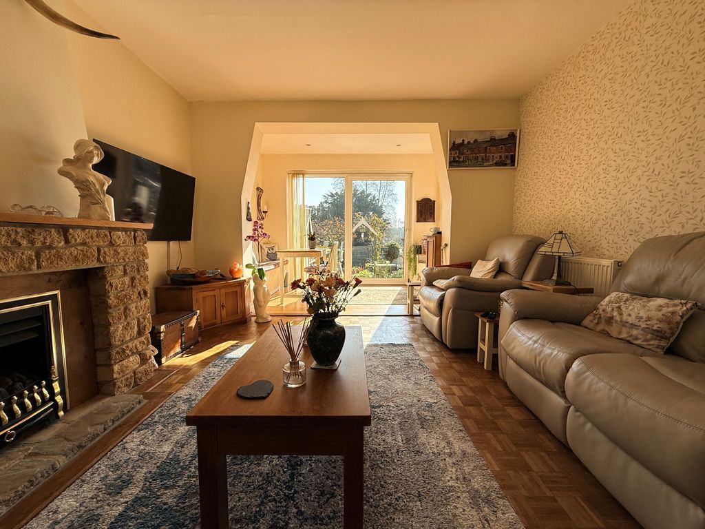 Property photo 2 of 22 Lounge-Dining Area