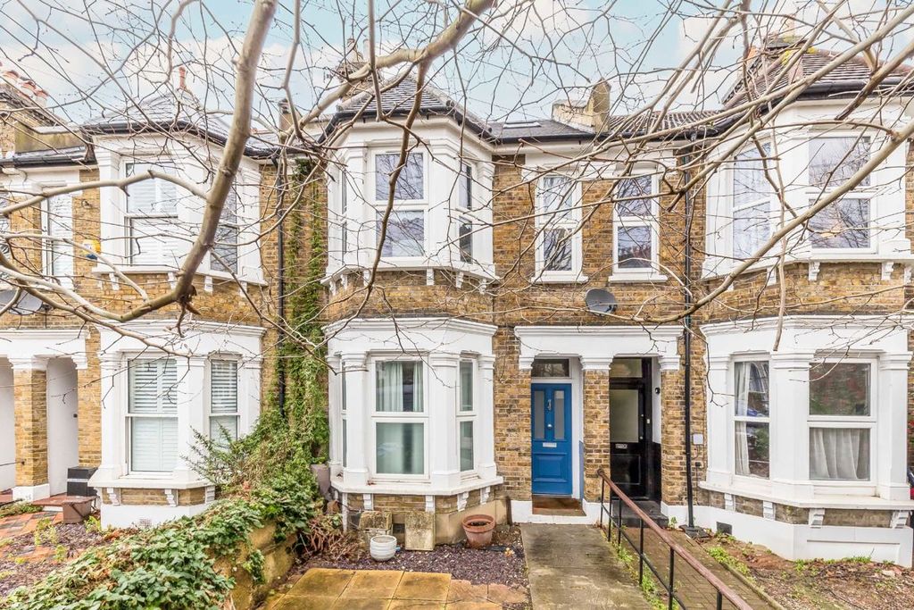 Property photo 1 of 7