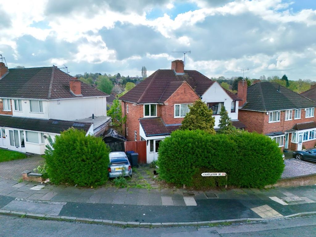 Property photo 2 of 17