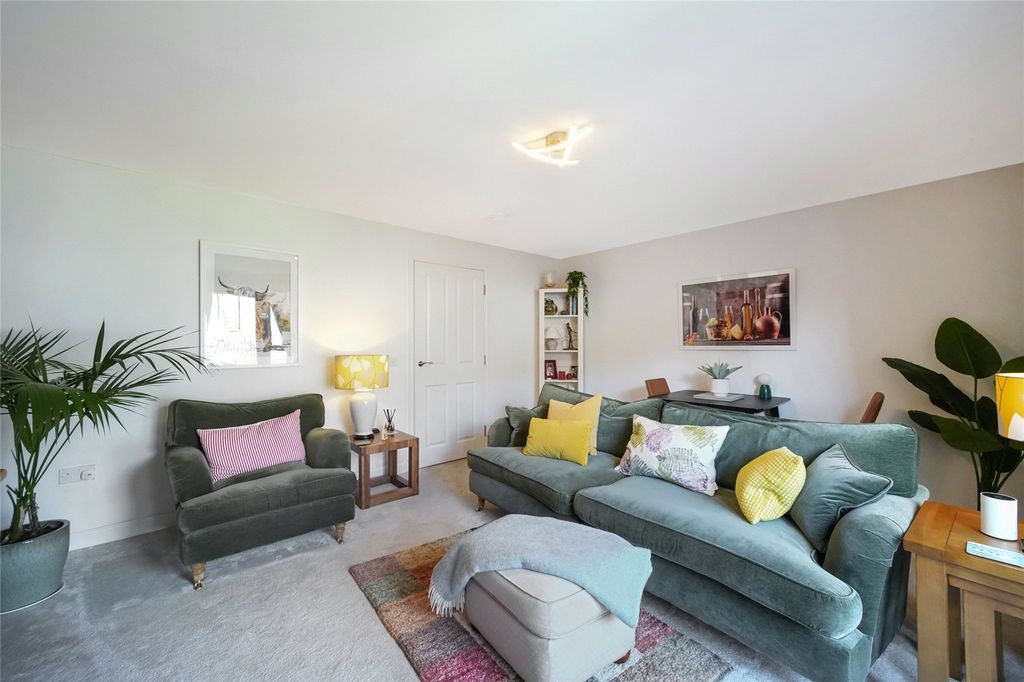 Property photo 2 of 17 Picture No. 04
