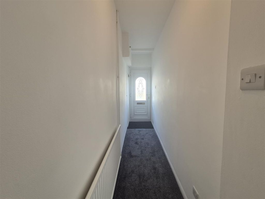 Property photo 2 of 14 1000021213.Jpg