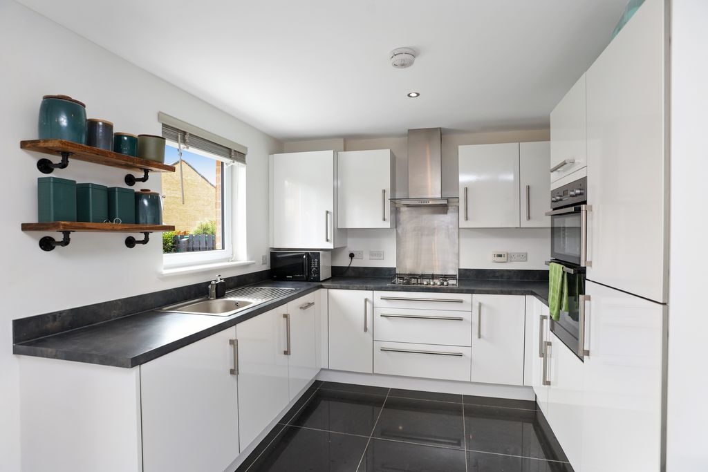 Property photo 3 of 15 Property Image 3