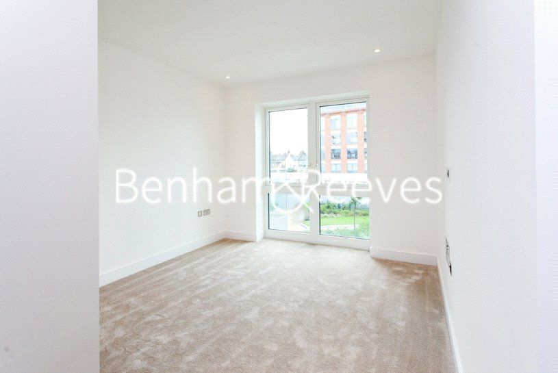 Property photo 3 of 12 Picture No. 11