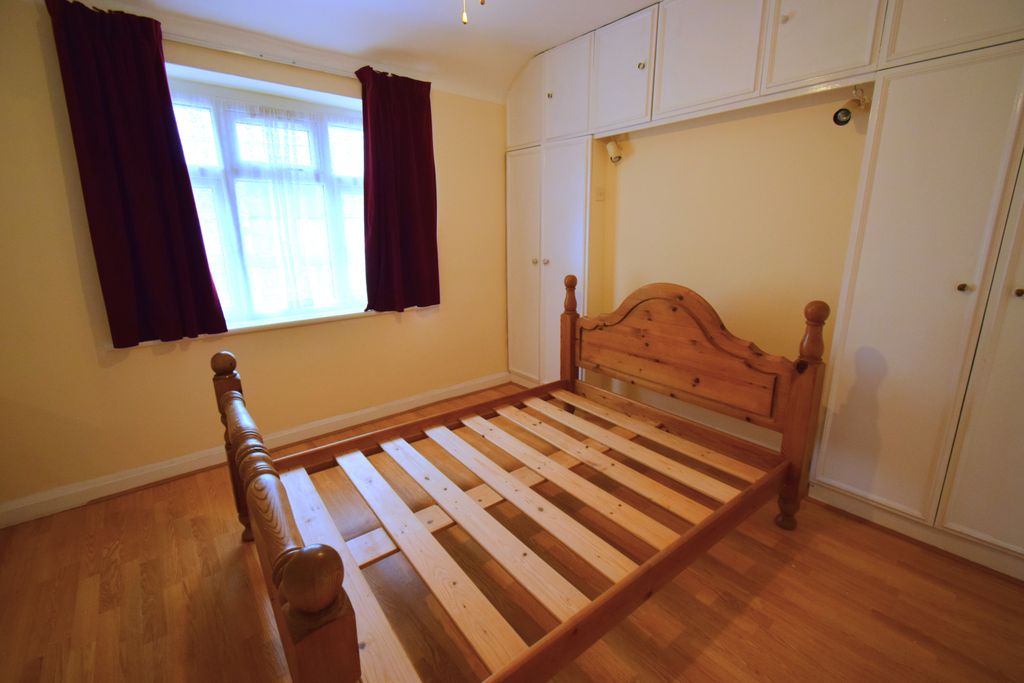 Property photo 3 of 8 Bedroom 2