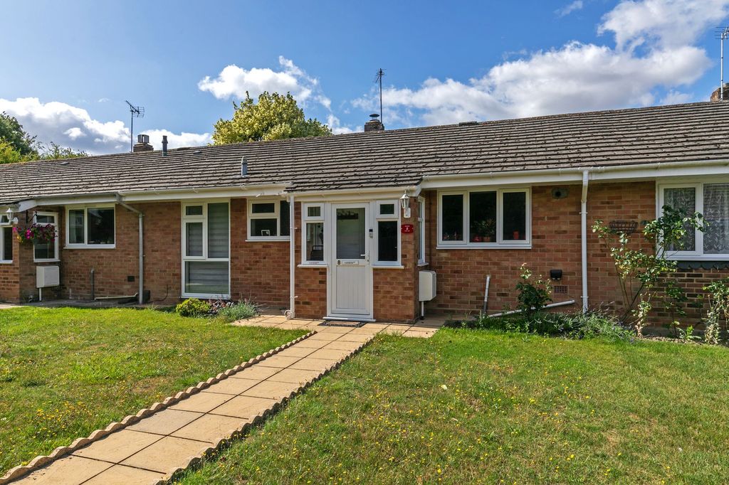 Property photo 1 of 8