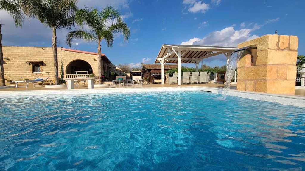 Property photo 3 of 26