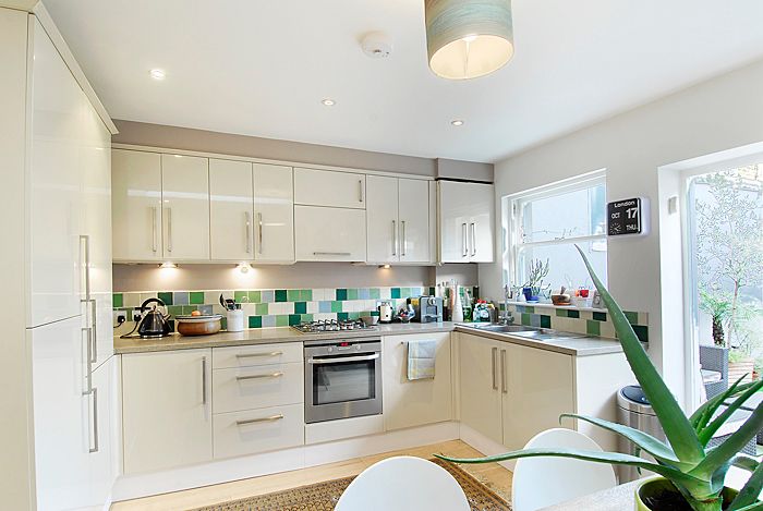 Property photo 2 of 7 158 Abbey Street_0139_Web