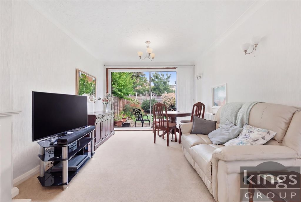Property photo 2 of 15