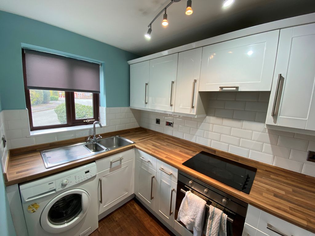 Property photo 2 of 11