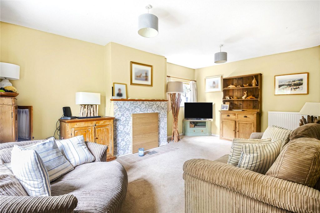 Property photo 2 of 12 Picture No. 49