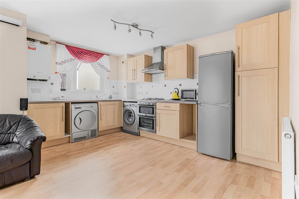 Property photo 2 of 11 10_69889-1.Jpg