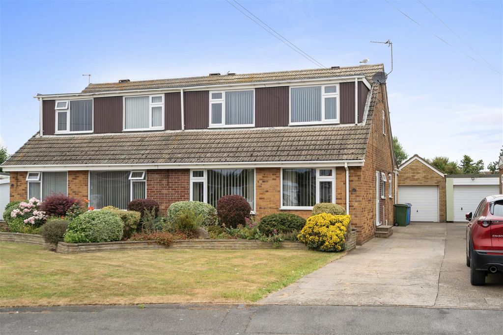 Property photo 1 of 25