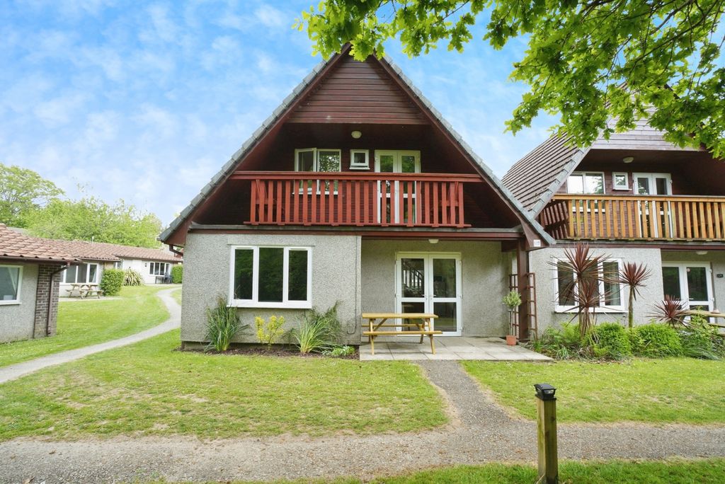 Property photo 1 of 15 Photo