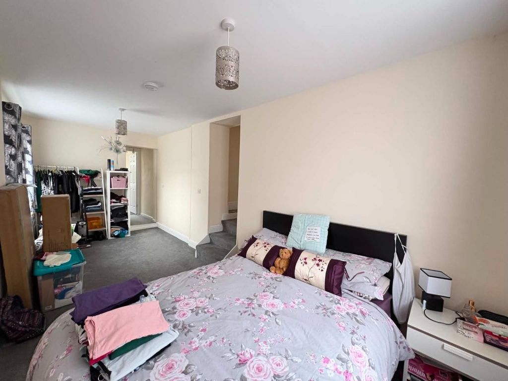 Property photo 1 of 5 4.Jpg