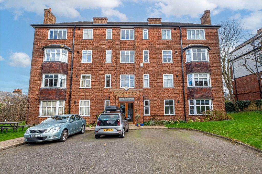 Property photo 3 of 7 Picture No. 27