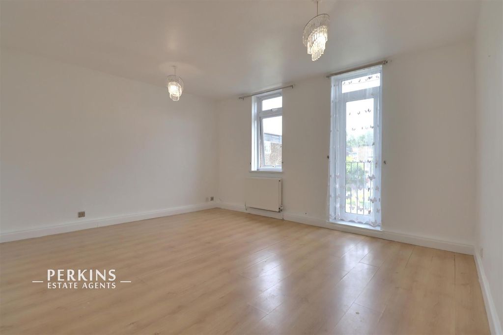 Property photo 2 of 4 Rec.Jpg