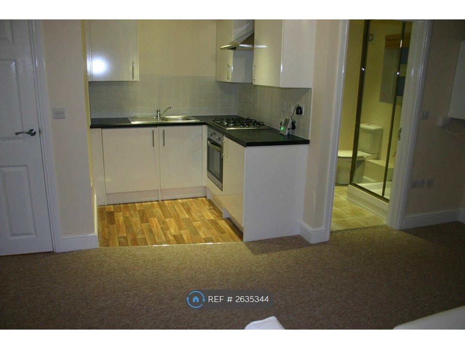 Property photo 3 of 8