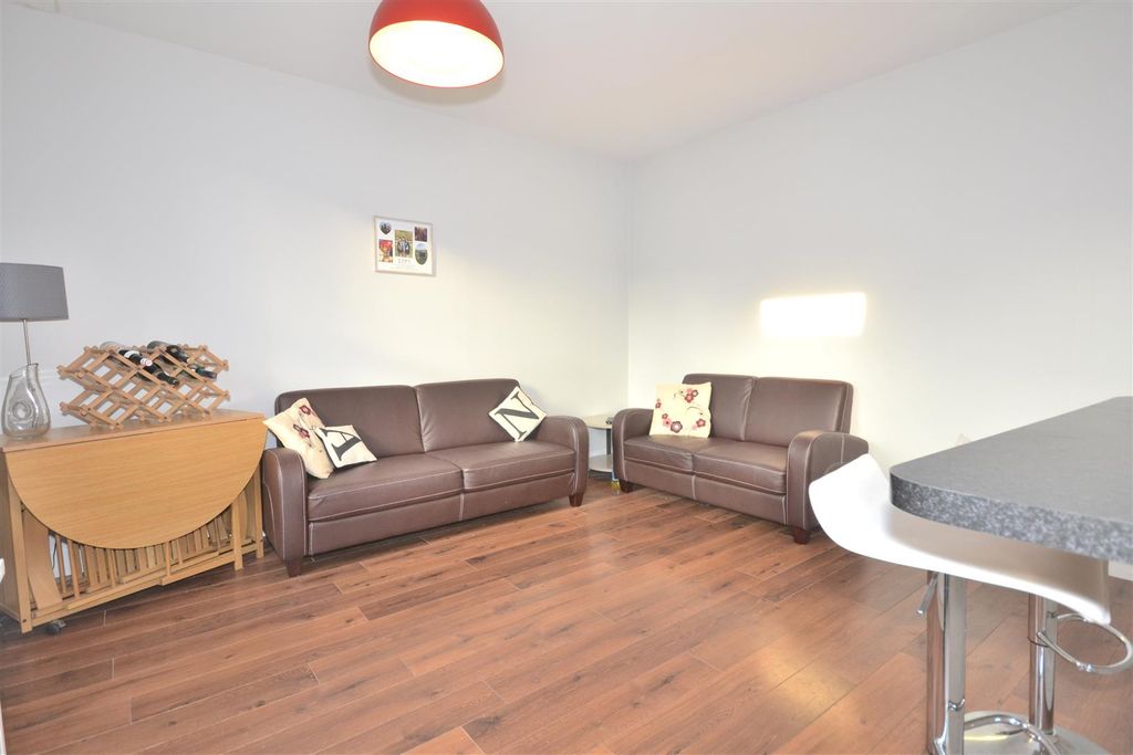 Property photo 2 of 9 Csc_1039.Jpg