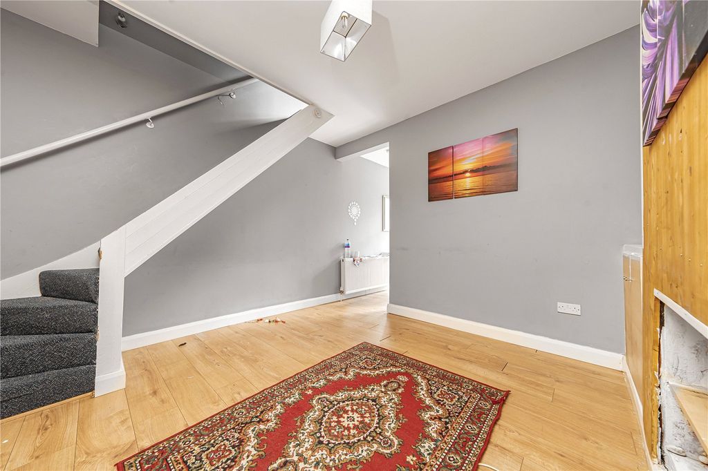 Property photo 2 of 10 Picture No. 02