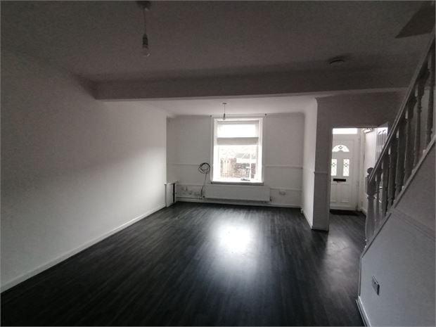 Property photo 2 of 10 Lounge