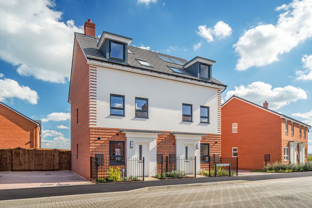 Property photo 1 of 7 Norbury Kingsbrook Canal Quarter