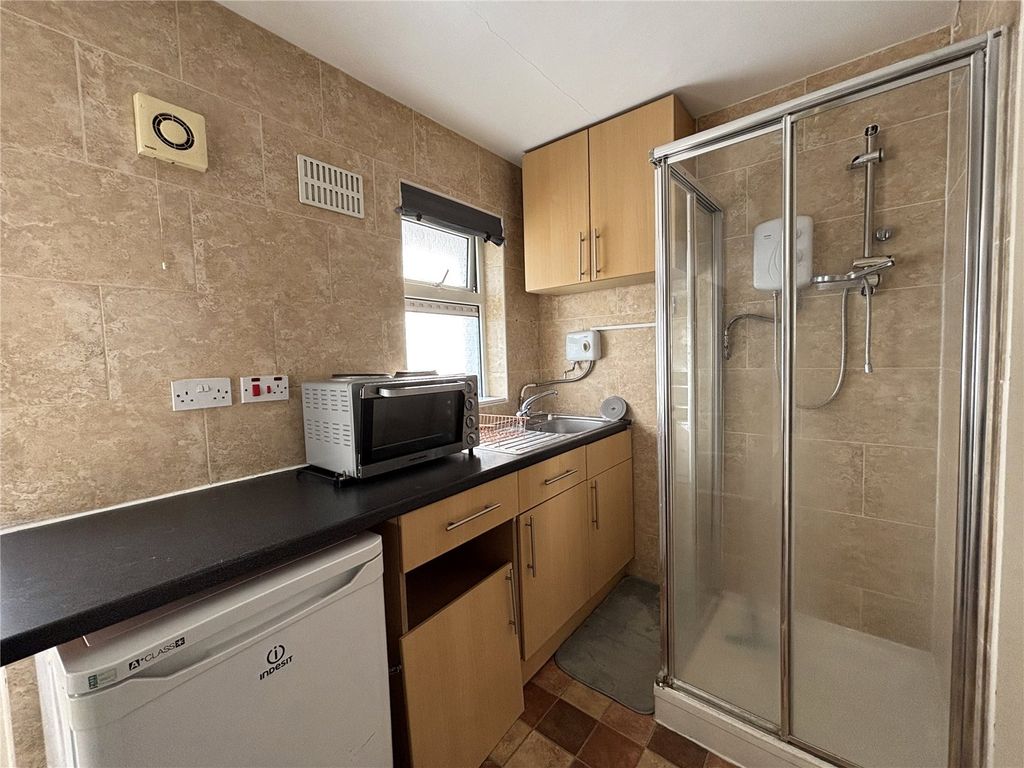 Property photo 3 of 4 Picture No. 02