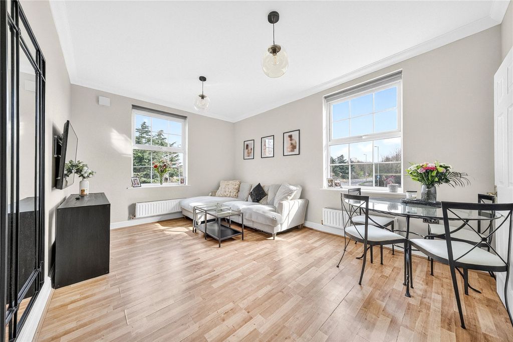 Property photo 1 of 8 Picture No. 04