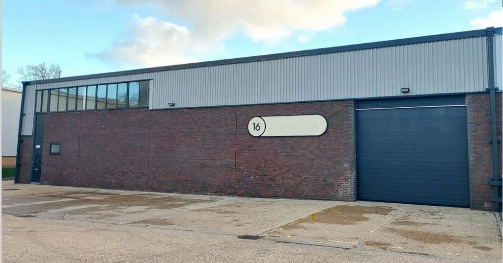 Property photo 1 of 6 Front - Unit 16.Png