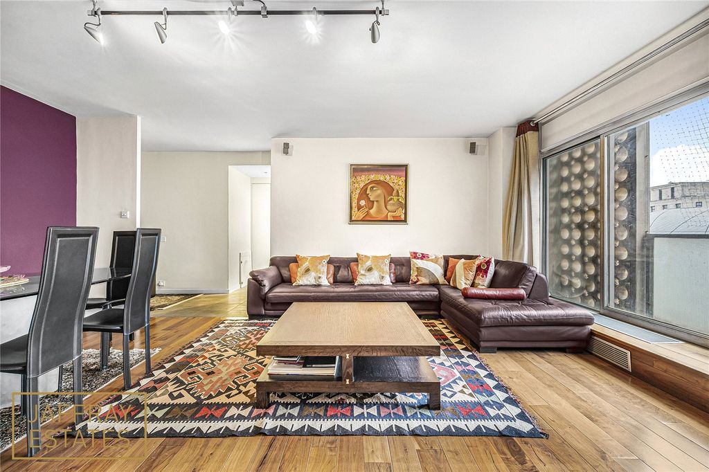 Property photo 1 of 14 Picture No. 30