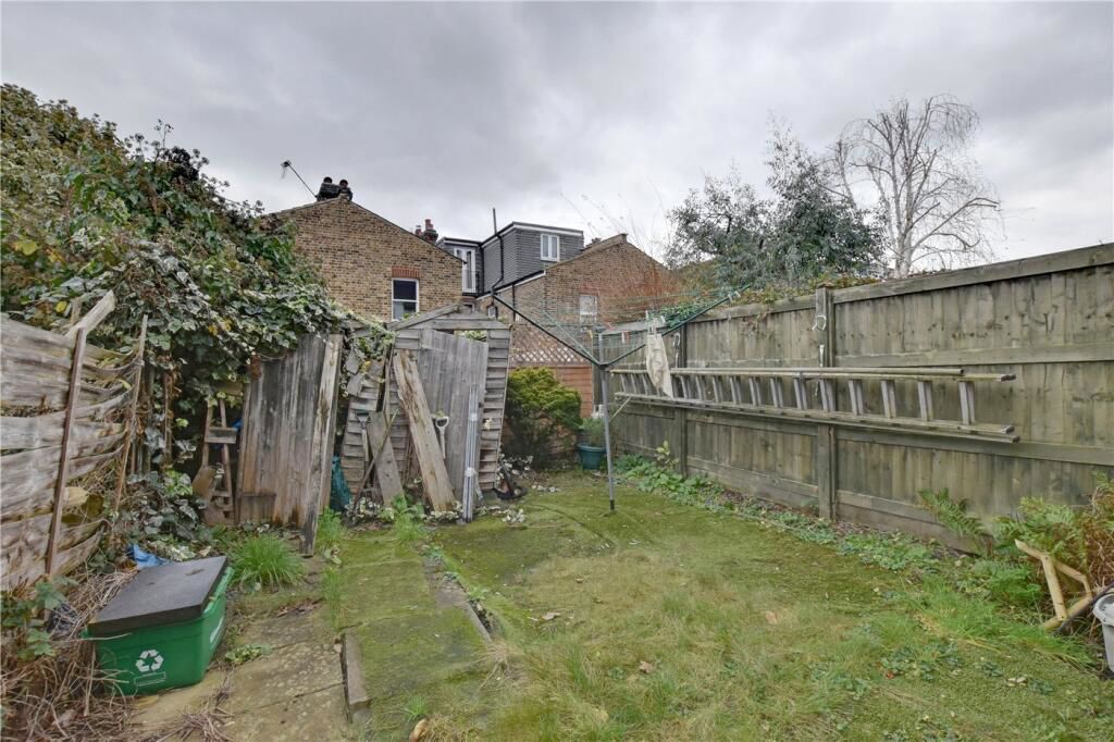Property photo 3 of 11