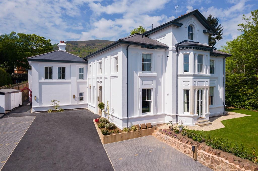 Property photo 1 of 16 Dji_0228.Jpg