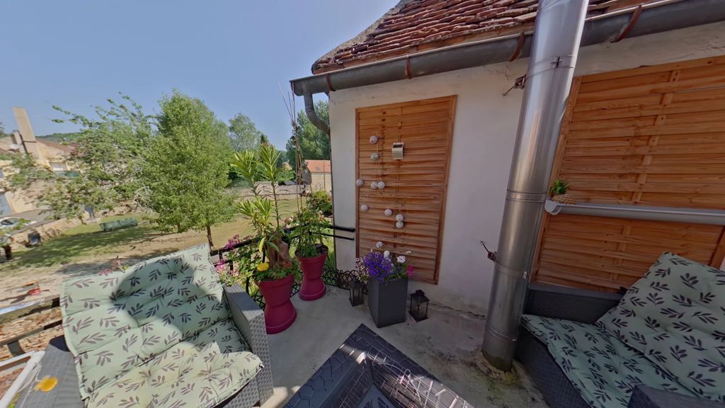 Property photo 1 of 12 Charming Stone House In The Heart Of Salviac