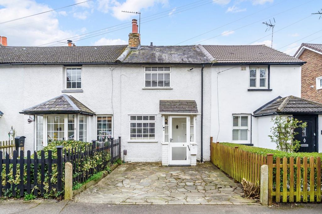 Property photo 1 of 14 West Street