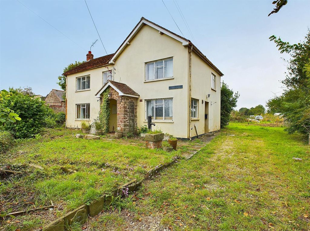 Property photo 1 of 20 10 - Brickyard Cottage, Oldbury-On-Severn.Jpg