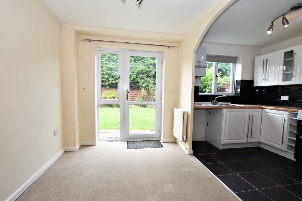 Property photo 2 of 12 Kitchen Diner.Jpg