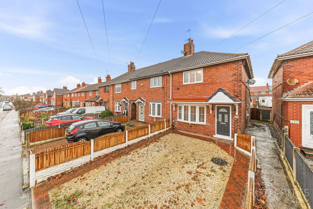 Property photo 2 of 24