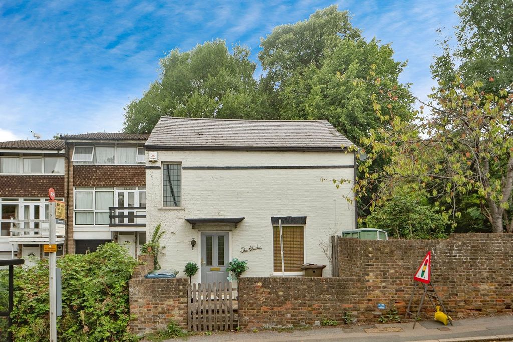 Property photo 1 of 14