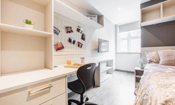 Property photo 3 of 6 8307676.Jpg