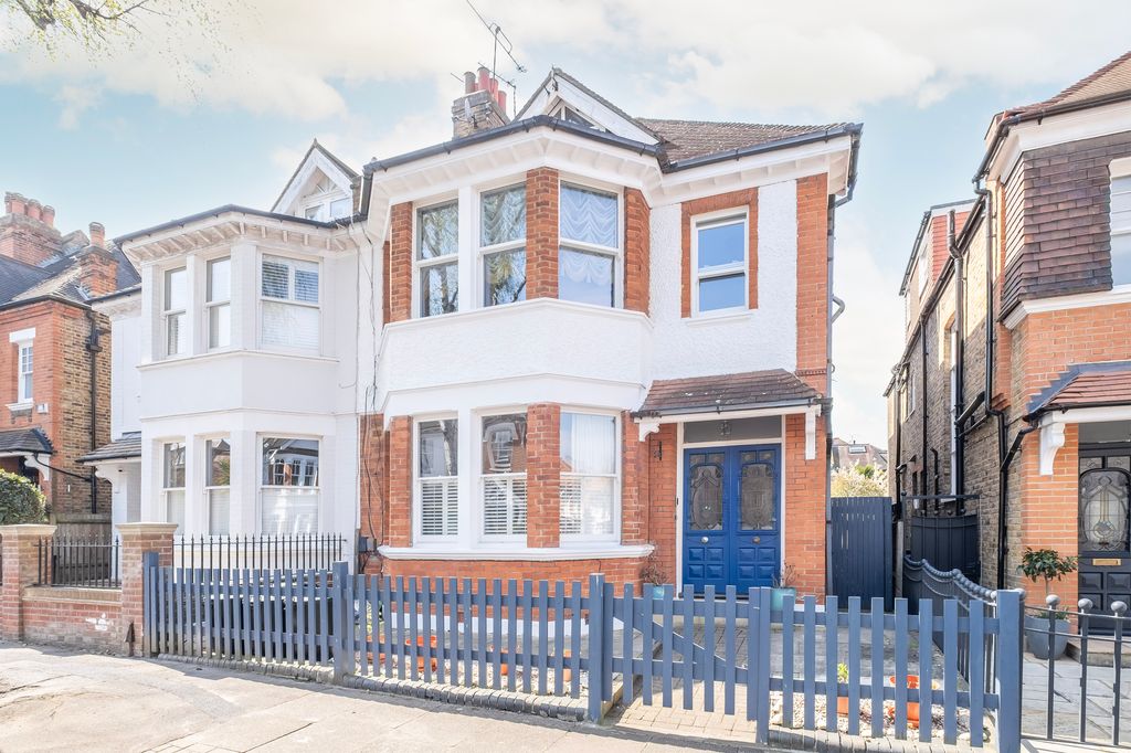 Property photo 1 of 13