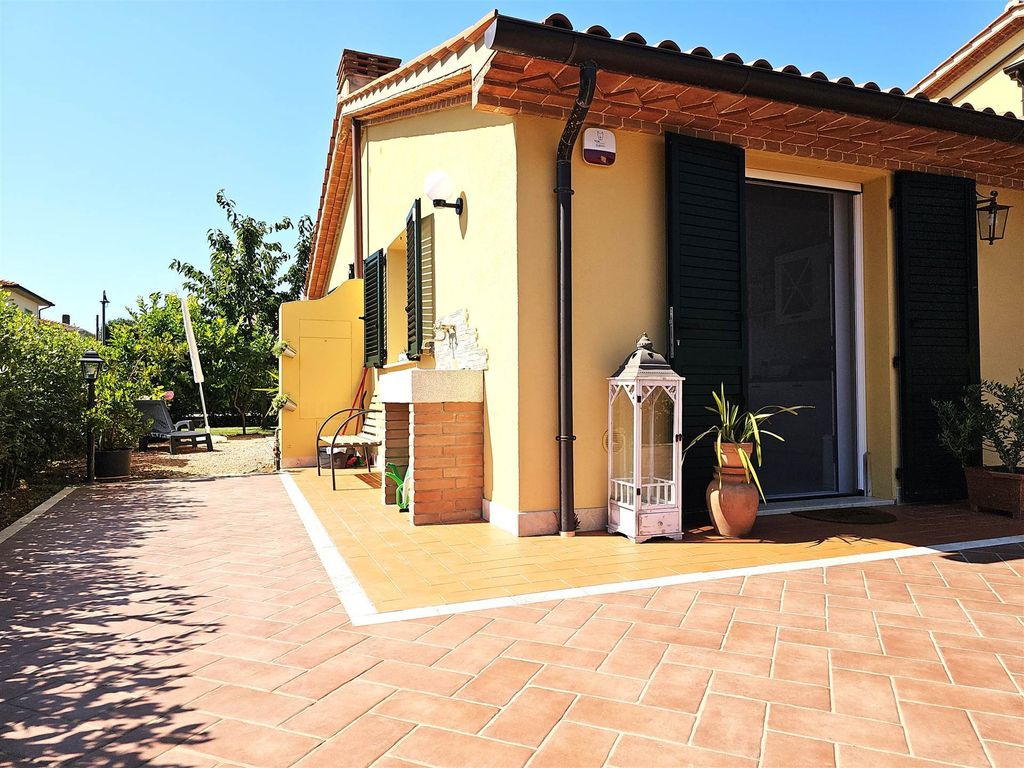 Property photo 2 of 30