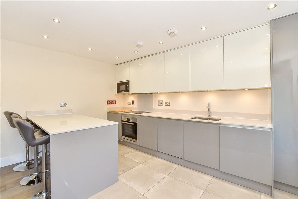 Property photo 3 of 12 Kitchen/ Diner/ Lounge