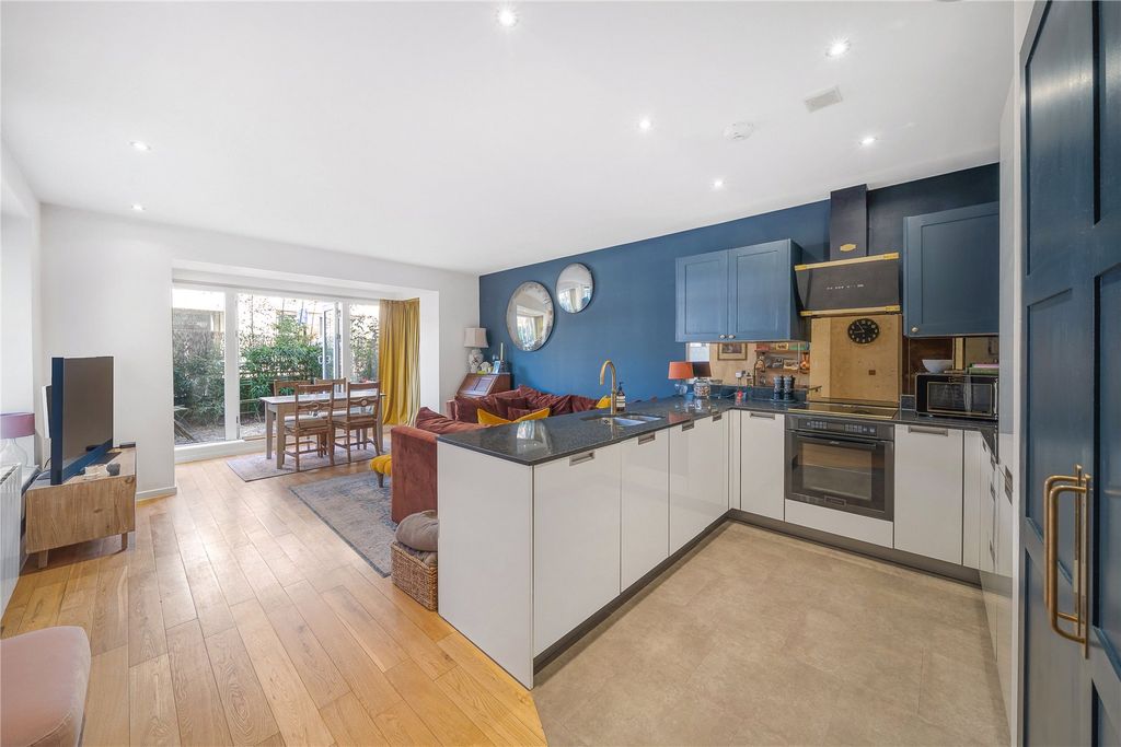 Property photo 1 of 14 Picture No. 05