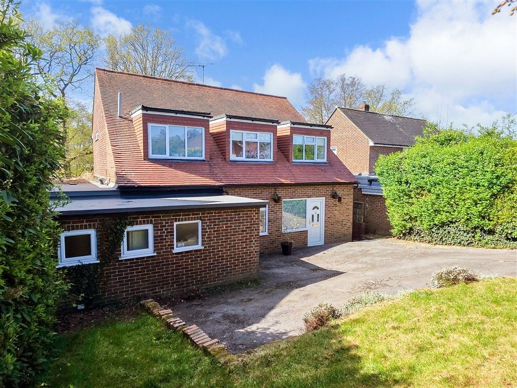 Property photo 1 of 21 Front