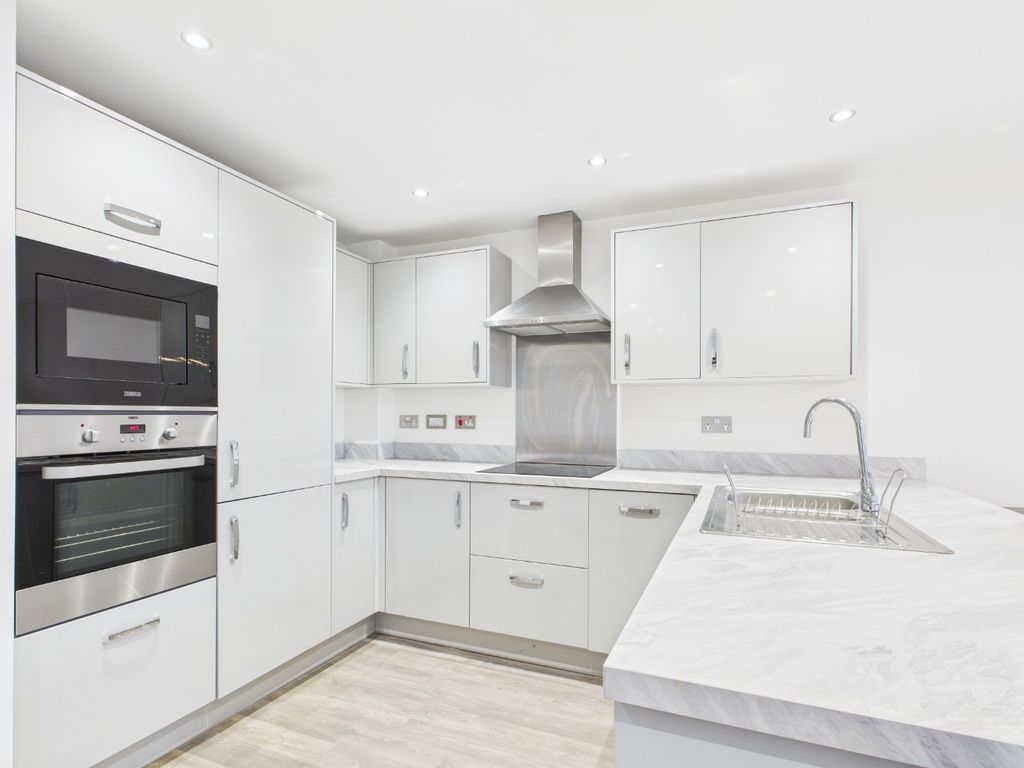 Property photo 2 of 13 4821255