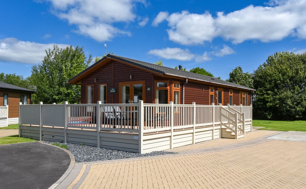 Property photo 3 of 13