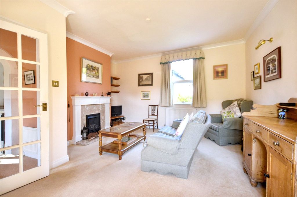 Property photo 3 of 14 Picture No. 07
