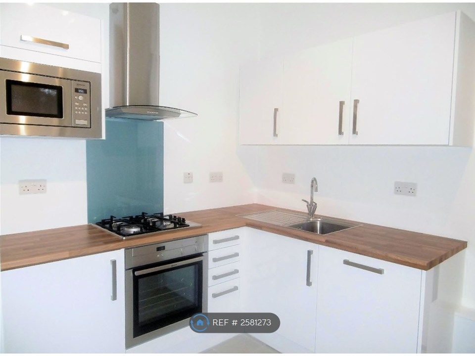 Property photo 2 of 5