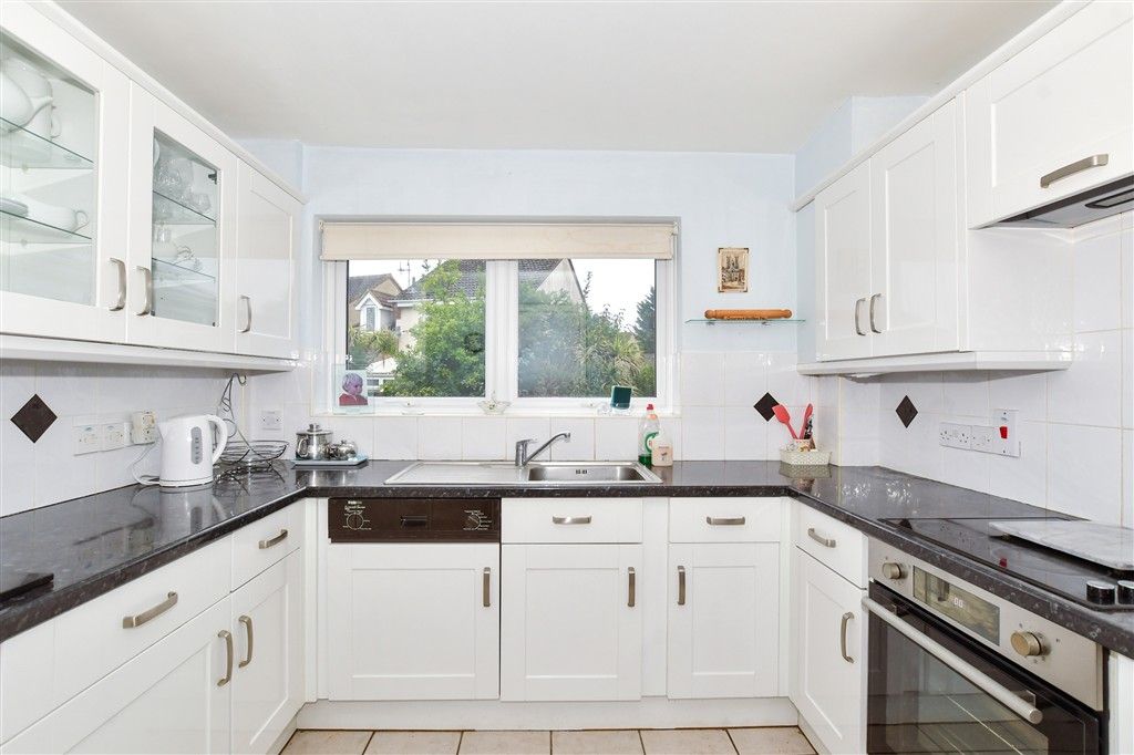 Property photo 2 of 22 Kitchen