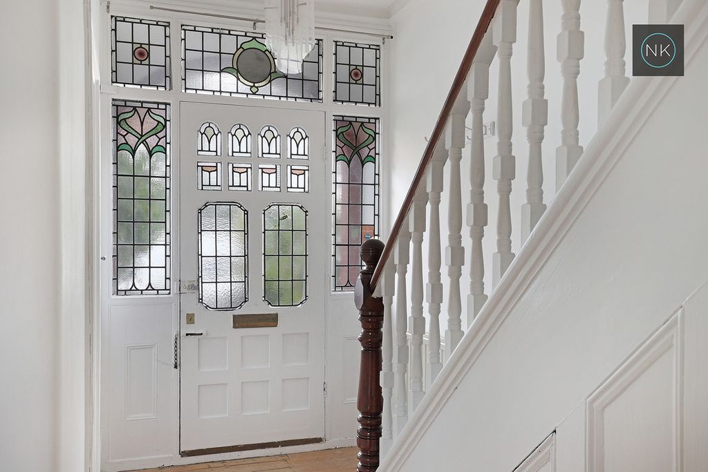 Property photo 2 of 24 5078581