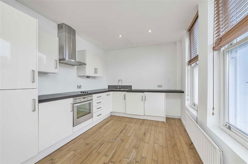 Property photo 3 of 4